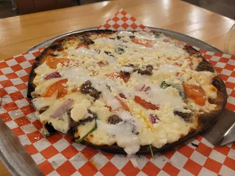Urban 360 Pizza Grill and Tap House — venue photo 4