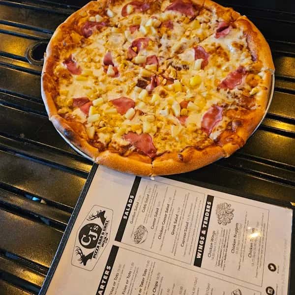 CJ's Pizza Bar & Grill — venue photo 3