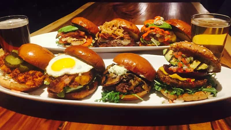 Romer's Burger Bar — venue photo 3