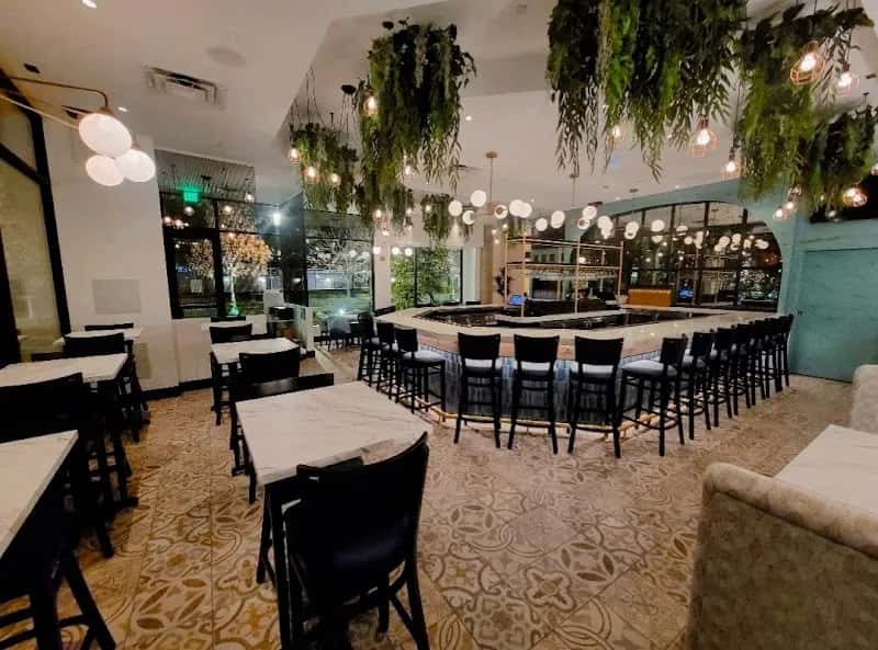 Top Mix Bar & Kitchen Cambridge — venue photo 4
