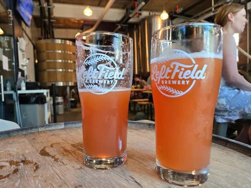 Left Field Brewery - Liberty Village   — venue photo 4