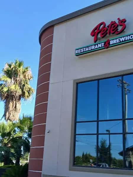 Pete's Restaurant and Brewhouse - Yuba City — venue photo 5