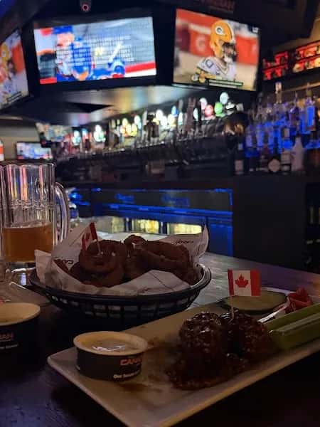 Canadian Brewhouse - Lewis Estates  — venue photo 4