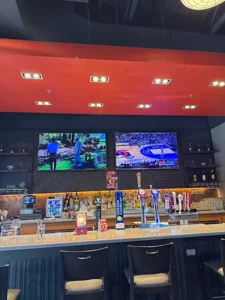 Boston Pizza West Springs — venue photo 5