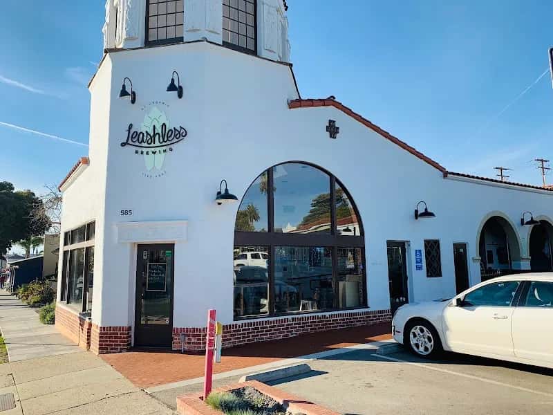 Leashless Brewing — venue photo 5