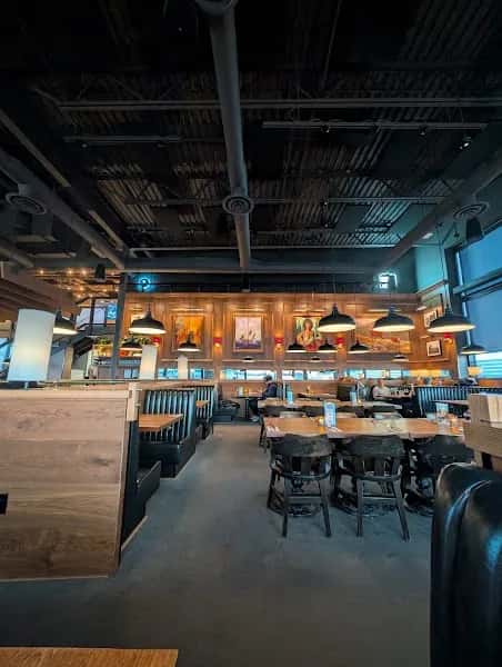 Browns Crafthouse Kitchen & Bar — venue photo 3
