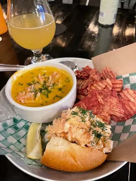 East Van Brewing Co — venue photo 4