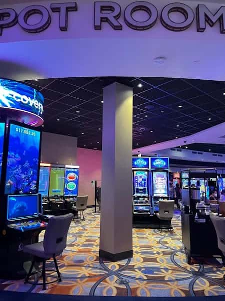 Grand Villa Casino -  Burnaby  — venue photo 3