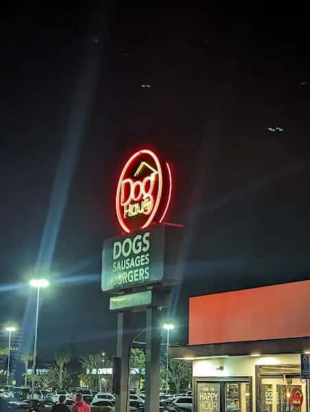 Dog Haus Canoga Park — venue photo 4