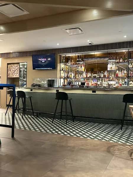 Aroma Restobar, Delta Hotel Saskatoon — venue photo 5
