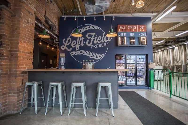 Left Field Brewery (Leslieville) — venue photo 3