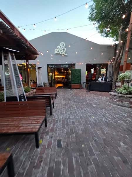 SP2 Communal Bar + Restaurant  — venue photo 5