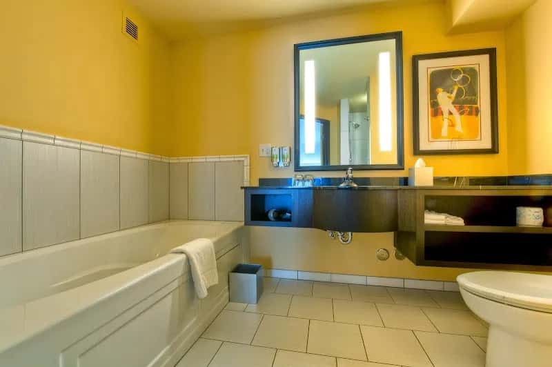 The Maxwell Hotel & Pineapple Bistro & Bar — venue photo 4