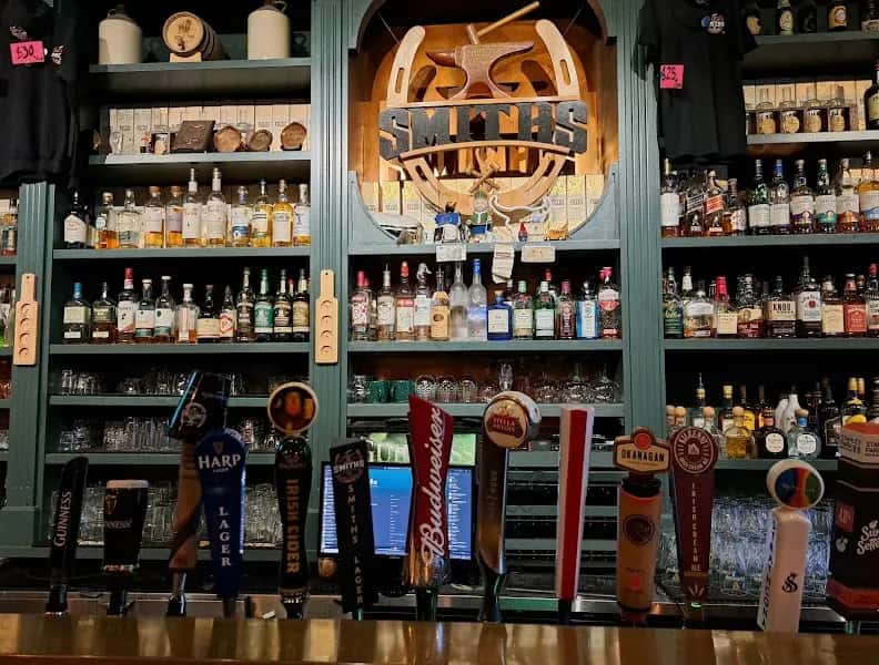 Smith's Irish Pub — venue photo 3