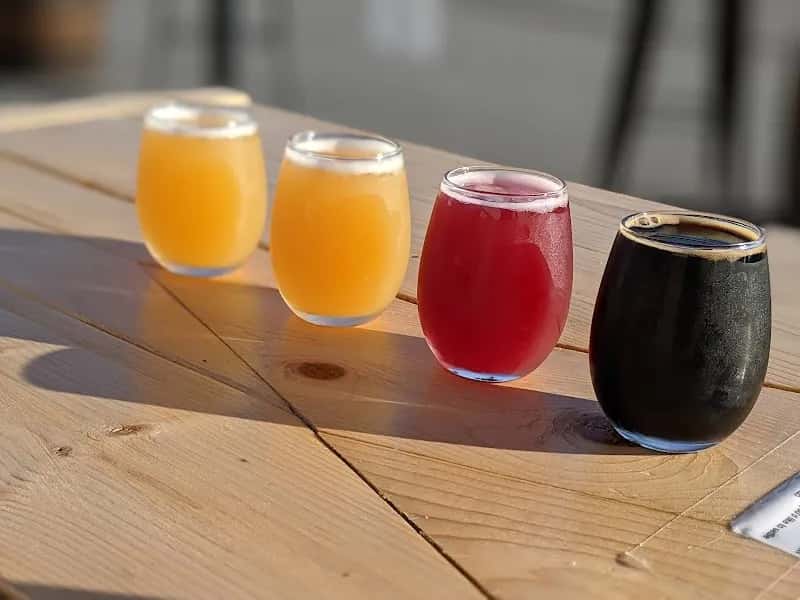 Definitive Brewing Kittery — venue photo 4