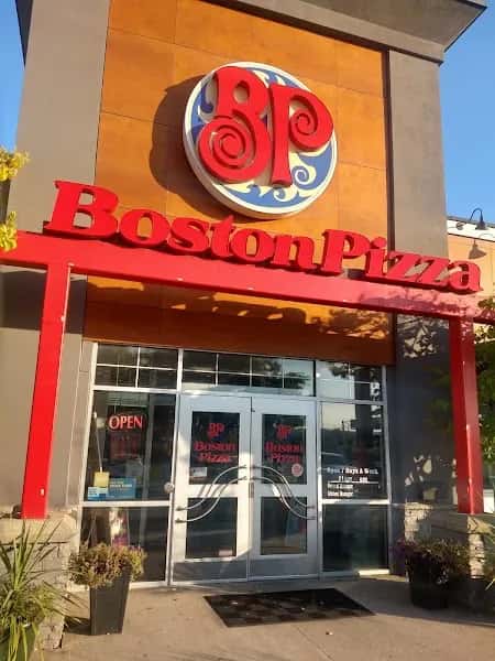 Boston Pizza Burlington South — venue photo 3