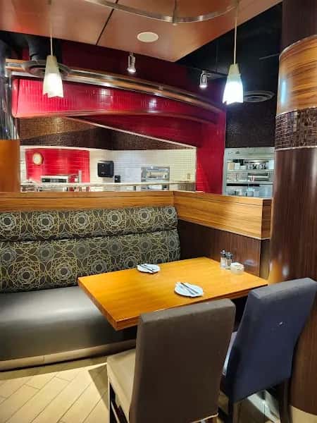 The Pickle Barrel Yorkdale — venue photo 5