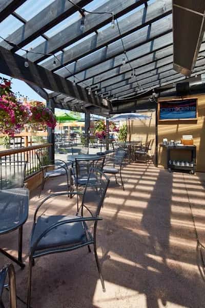 Mill St. & 5 American House — venue photo 5