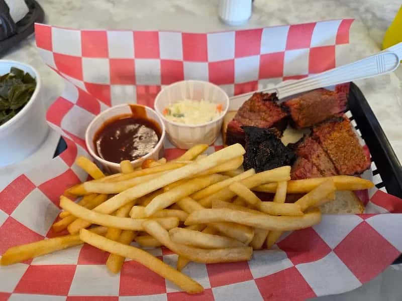 Smokin BBQ — venue photo 4
