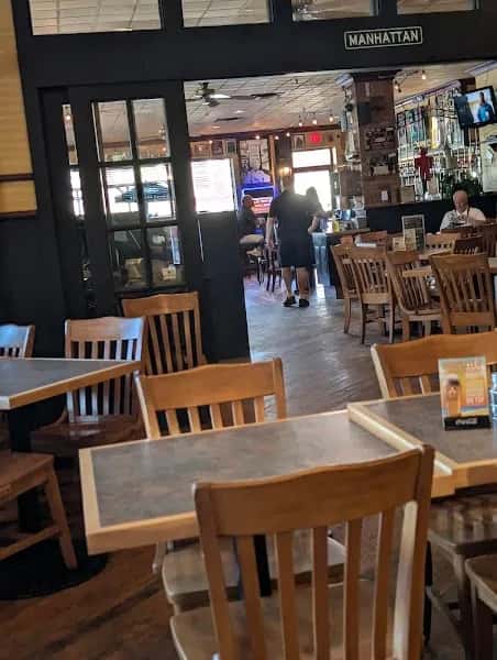 Freeman's Little New York Sackville — venue photo 4