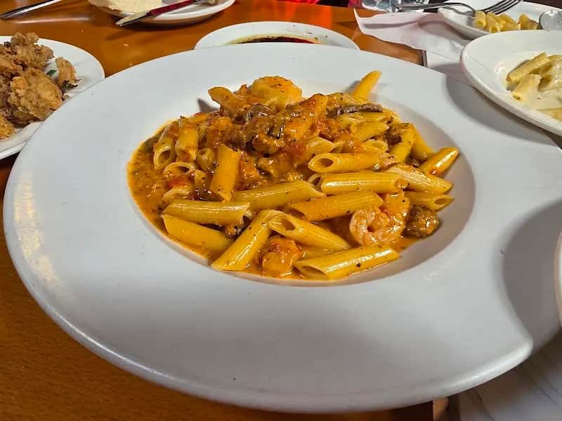 Paliotti's Italian Restaurant (Abbotsford) — venue photo 4