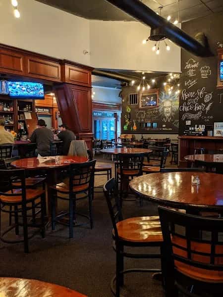 The Lab Bar & Grill — venue photo 4