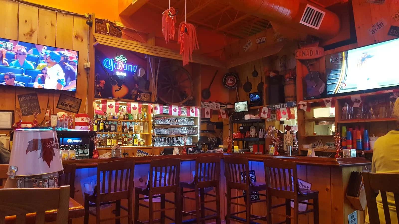 Wild Wing Wasaga Beach — venue photo 4