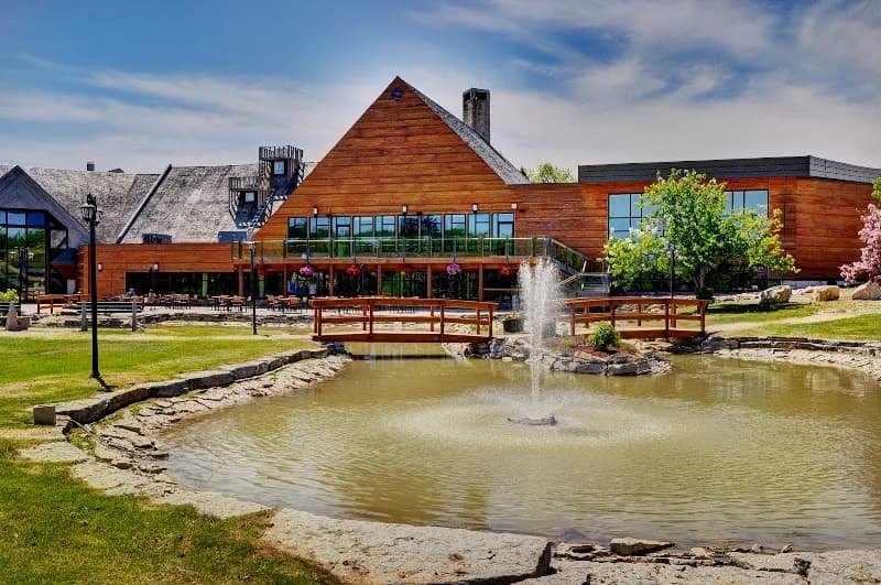 Lakeview Hecla Resort-Studio 123 — venue photo