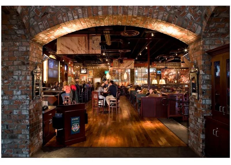 BJ's Restaurant & Brewhouse — venue photo