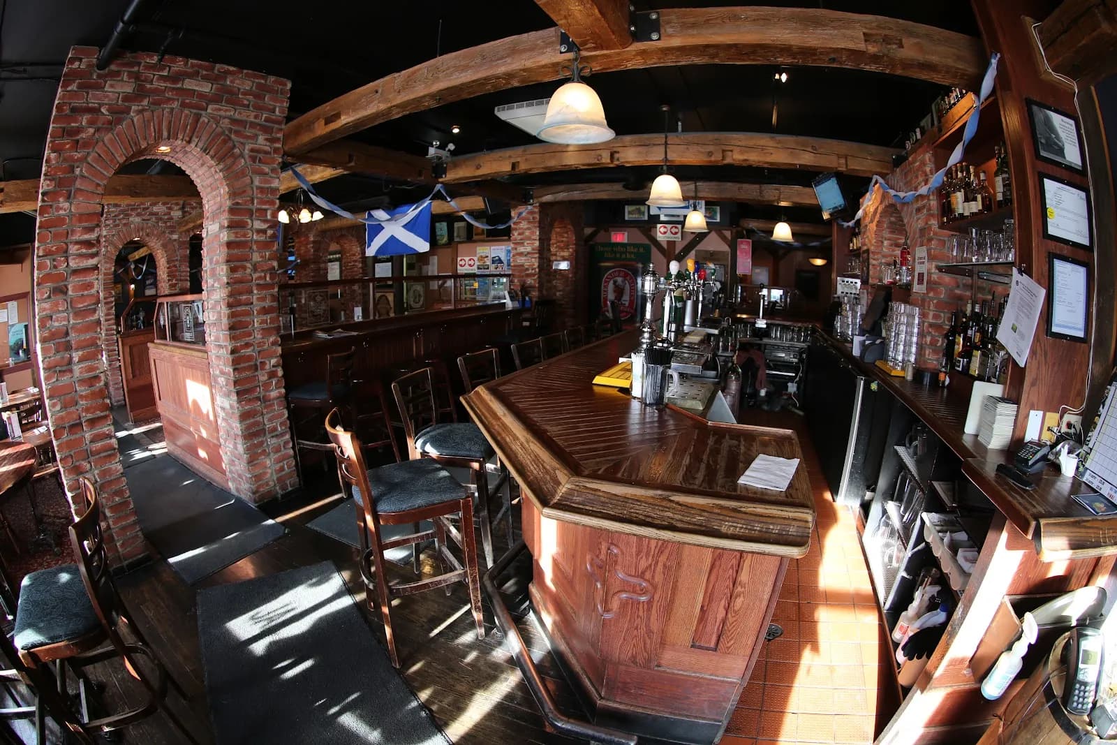 Royal Oak - Orleans — venue photo