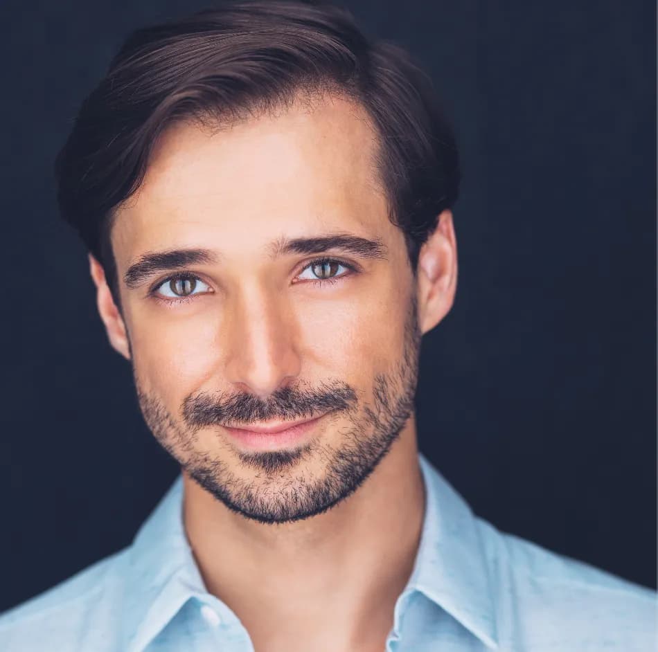 Adam Machart