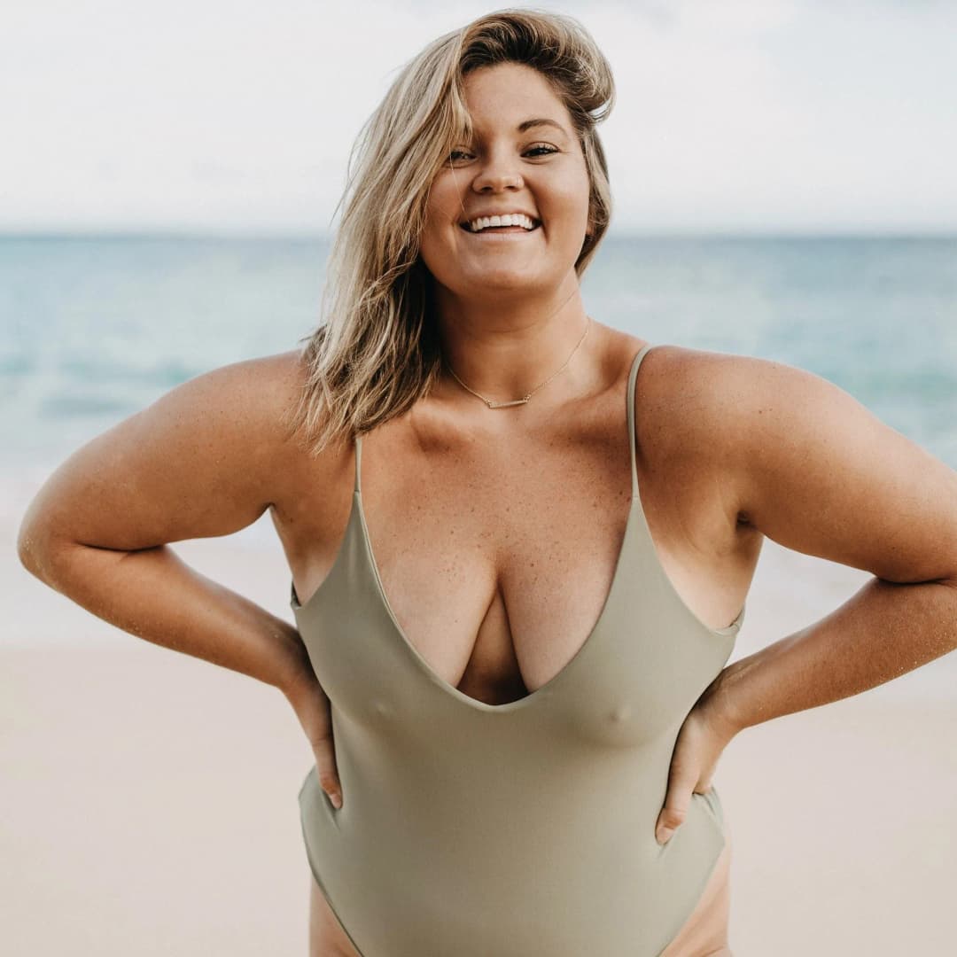 Carly Compton