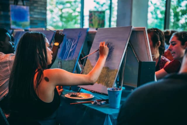 Paint Pals - Paintnite BC - Vancouver, Burnaby, Coquitlam, Port Coquitlam, Richmond, Pitt Meadows, painting 5