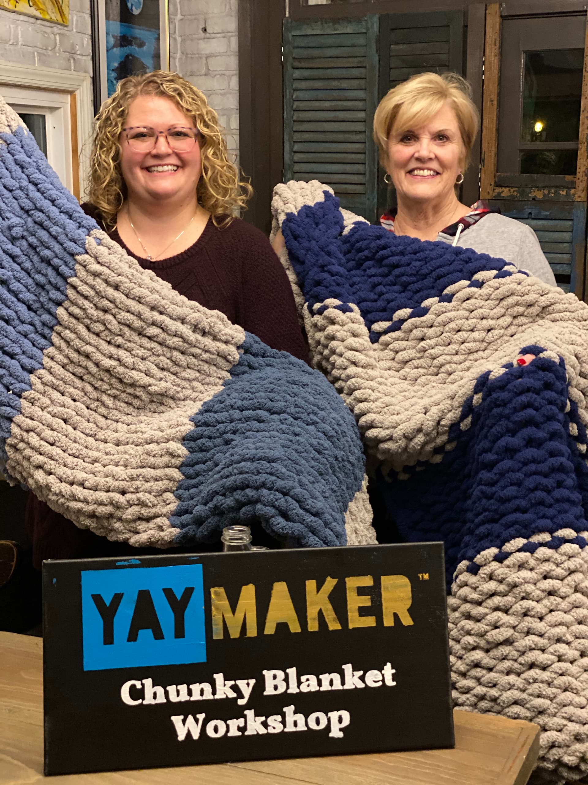 Chunky Blanket Making with Friends